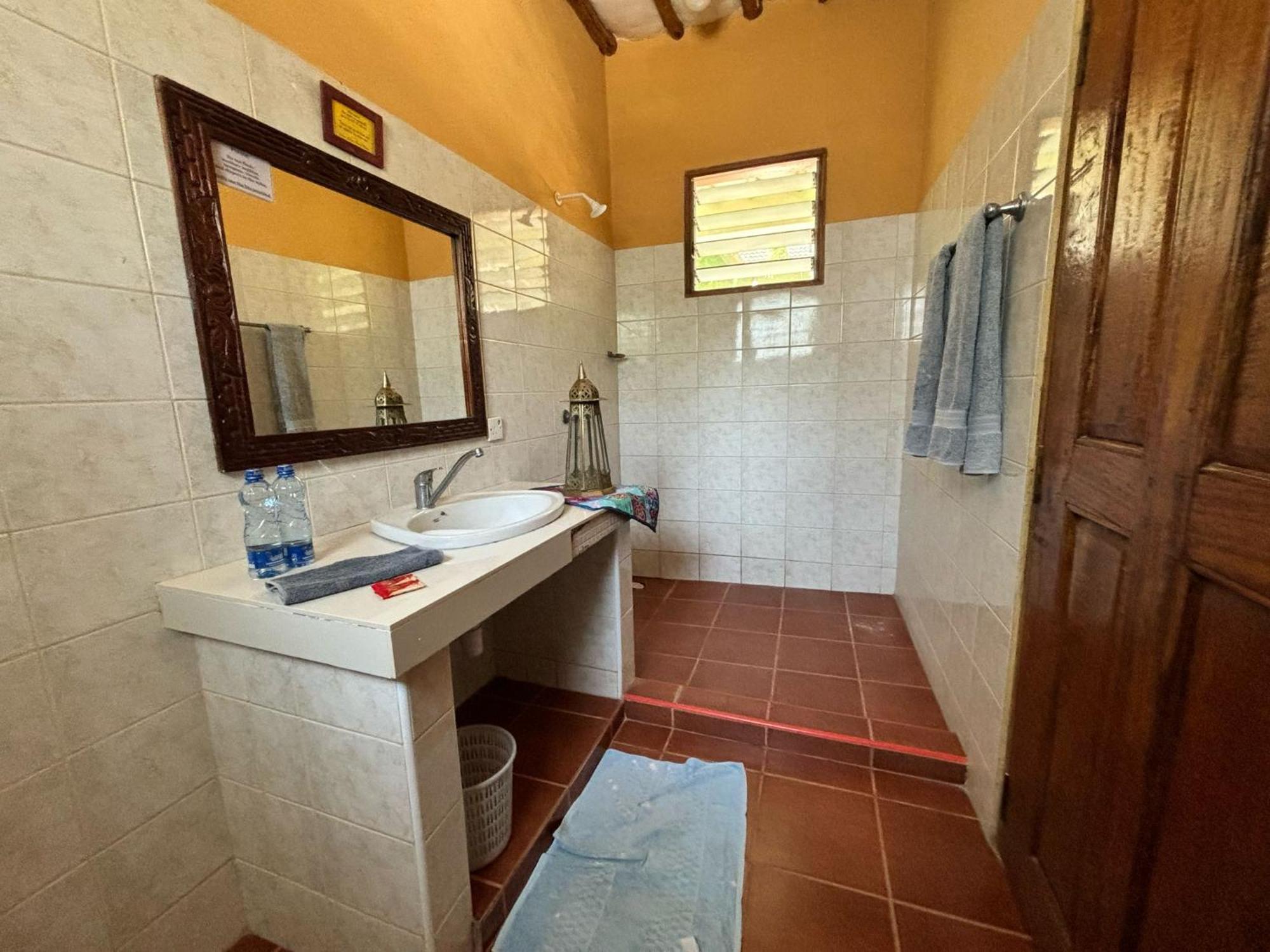 Sawa Sawa Beach House Msambweni المظهر الخارجي الصورة